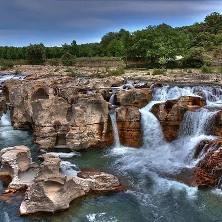 Semesterbostad Le Convivial